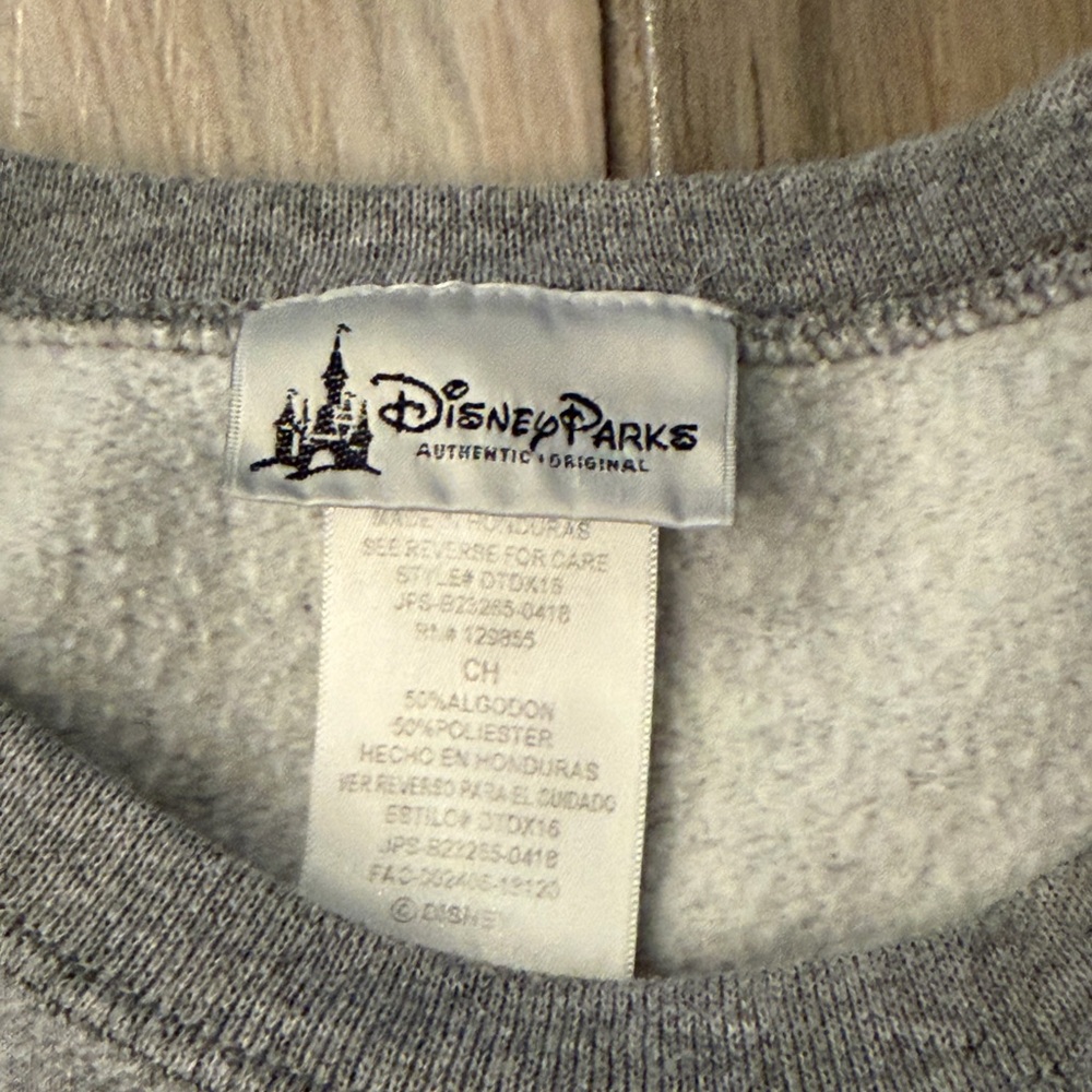 Disney Crewneck - Picture 4 of 7